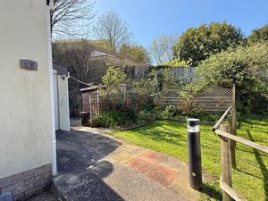 Photo 11- click for photo gallery